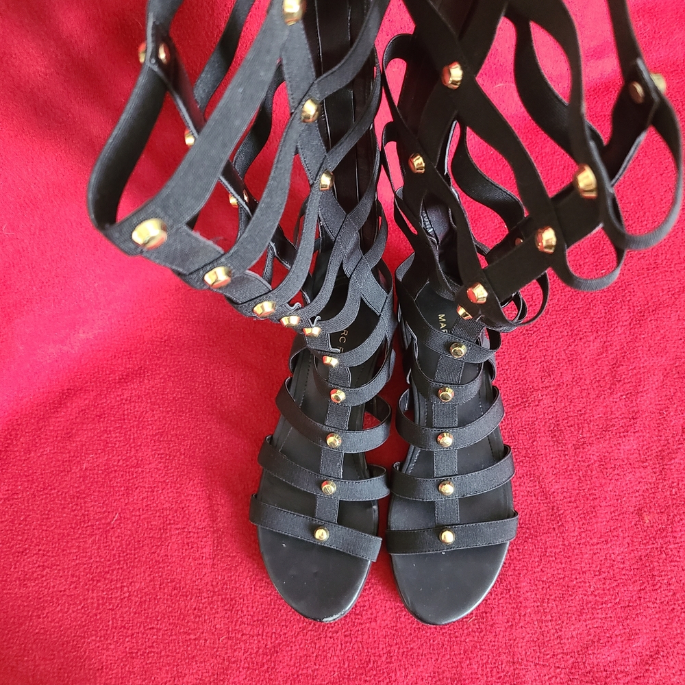 Marc Fisher Black Gladiator Sandals - Picture 2 of 5